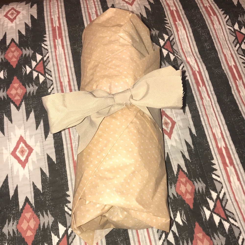 SHIPPING EVRY 24 HRS